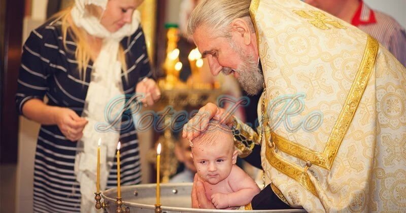 Nașii de Botez ai Copilului