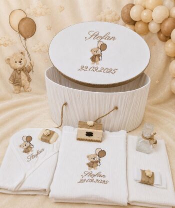 Trusou botez personalizat cu ursuleț și accesorii premium beige